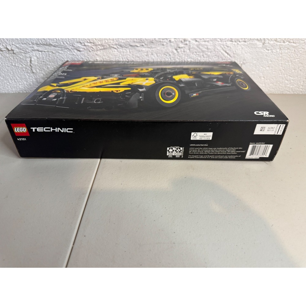 LEGO Technic 42151 Bugatti Bolide Yellow Black 905 Pieces New Sealed - Picture 3 of 5